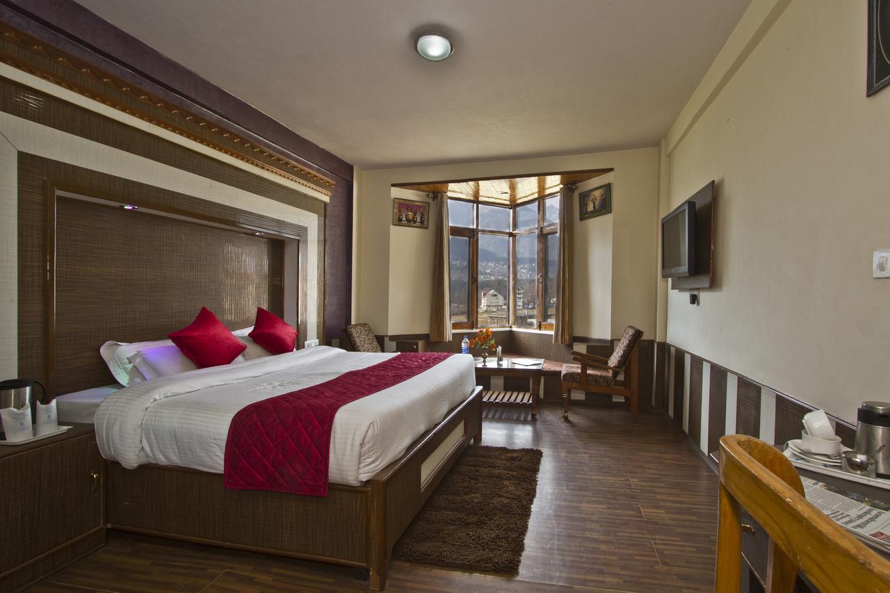Hotel Park Residency Manāli Esterno foto